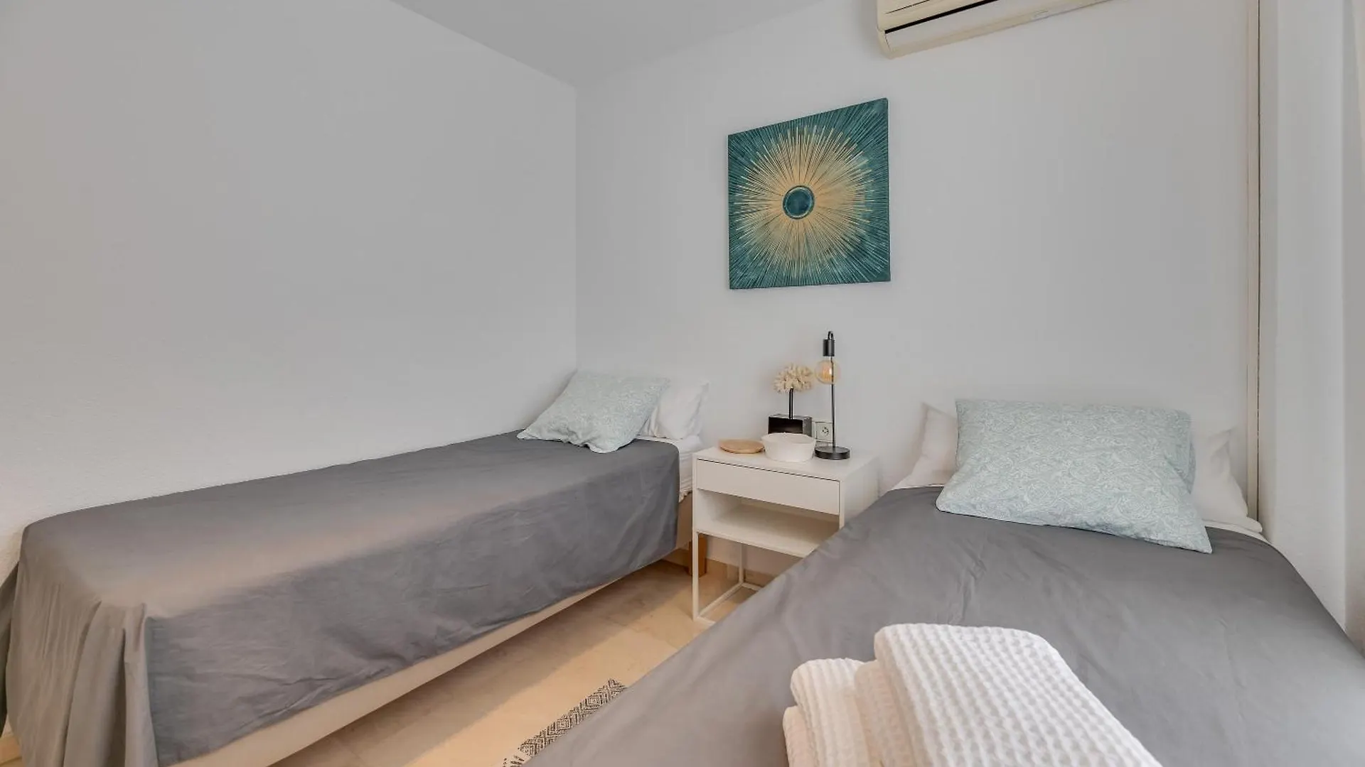 Casa Linda Villa Marbella 0*,